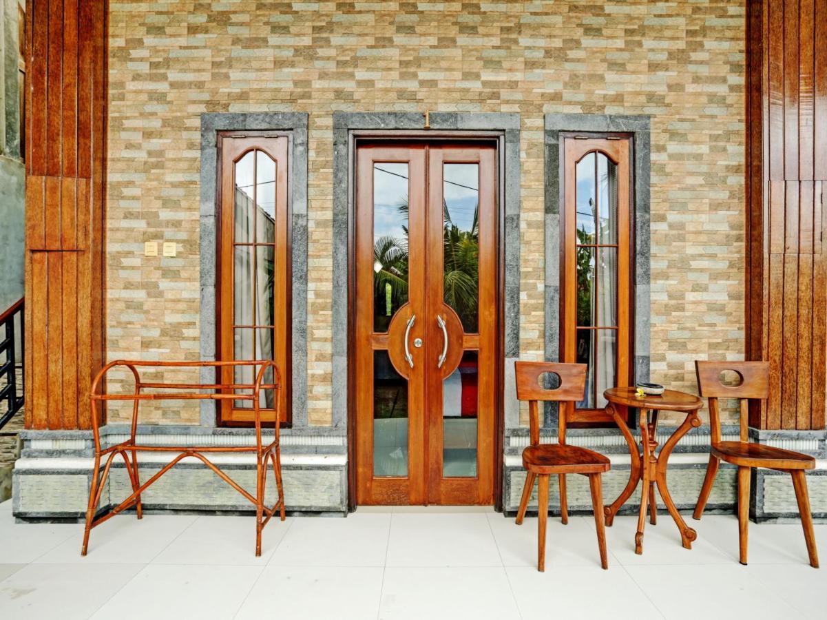 Oyo 90458 Pucuk Bali Guest House Canggu  Exterior photo