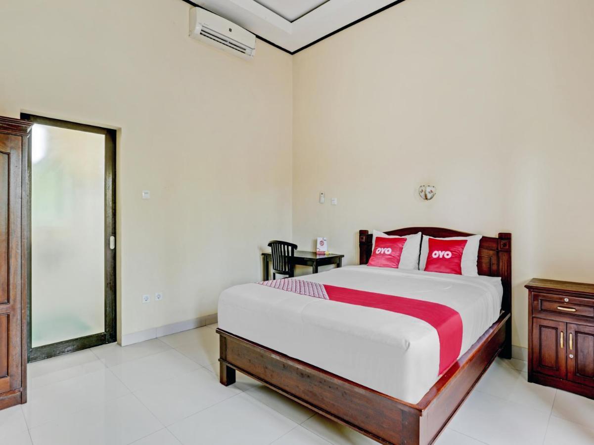 Oyo 90458 Pucuk Bali Guest House Canggu  Exterior photo